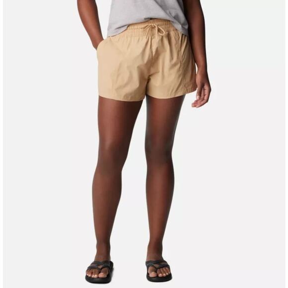 Columbia Women's Canoe Boundless Trek Active Cargo Shorts Size S - Picture 1 of 8